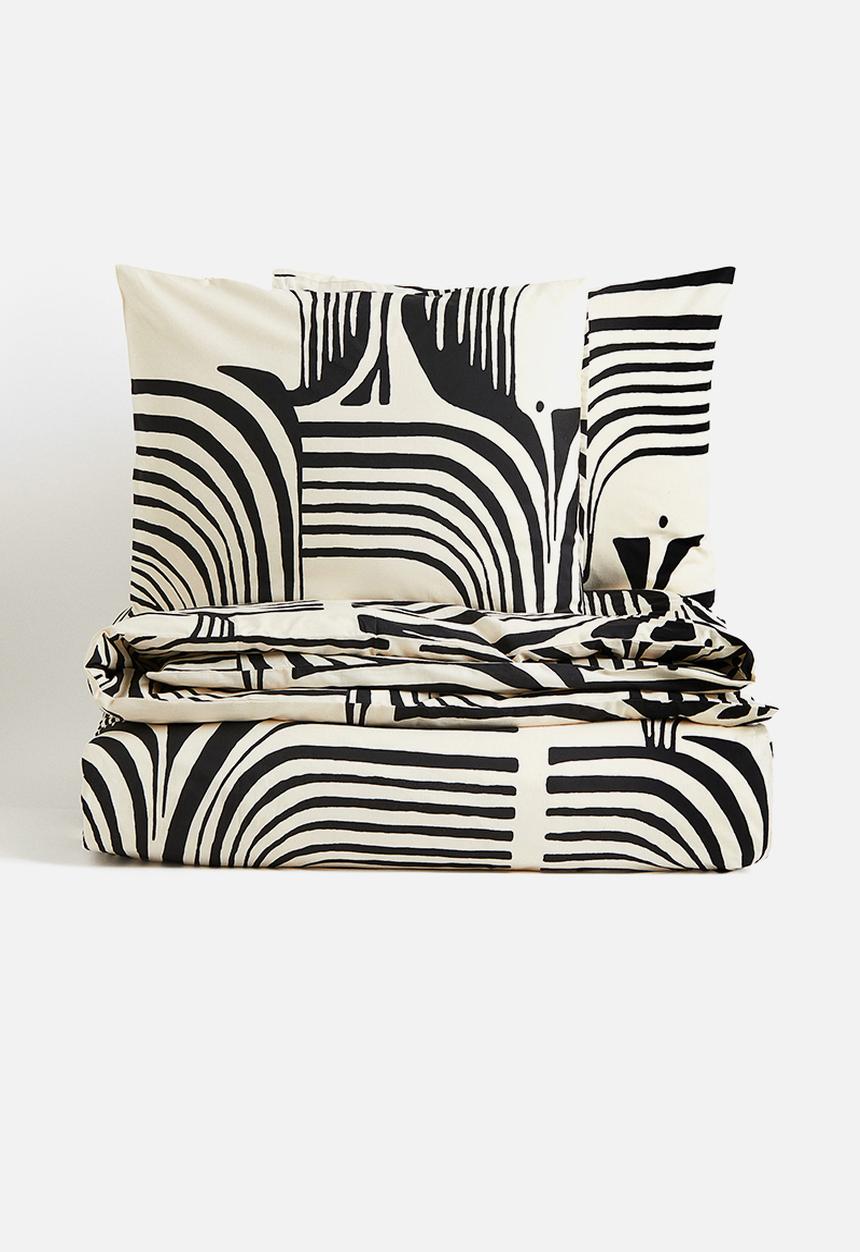 H&M - Cotton double/king size duvet cover set - cream/black patterned