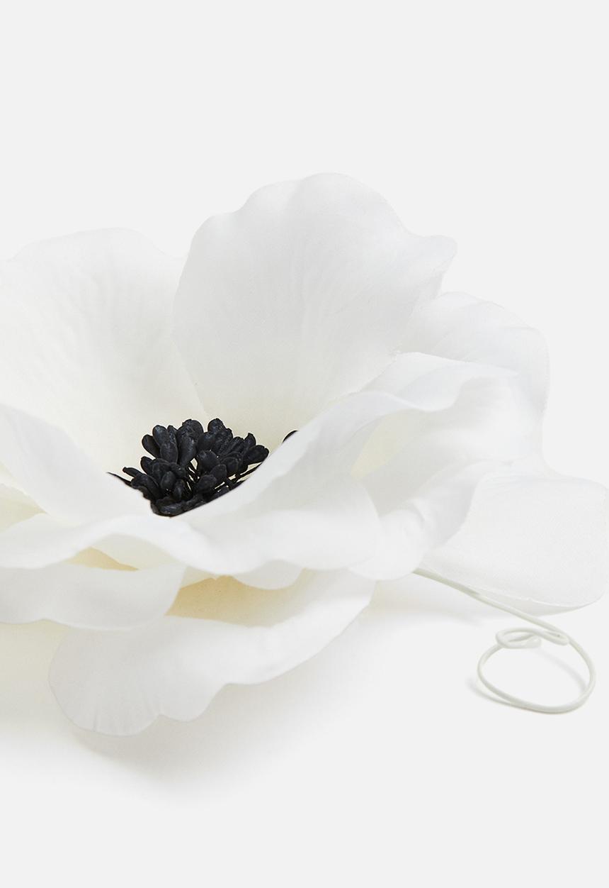H&M - Hellebore ornament - white/flower