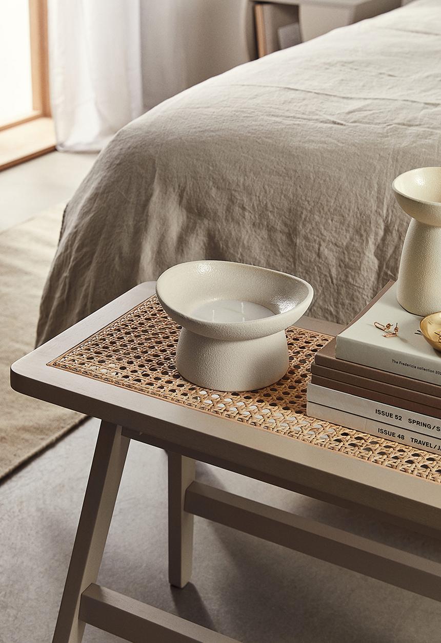 H&M - Scented candle in stoneware holder - white