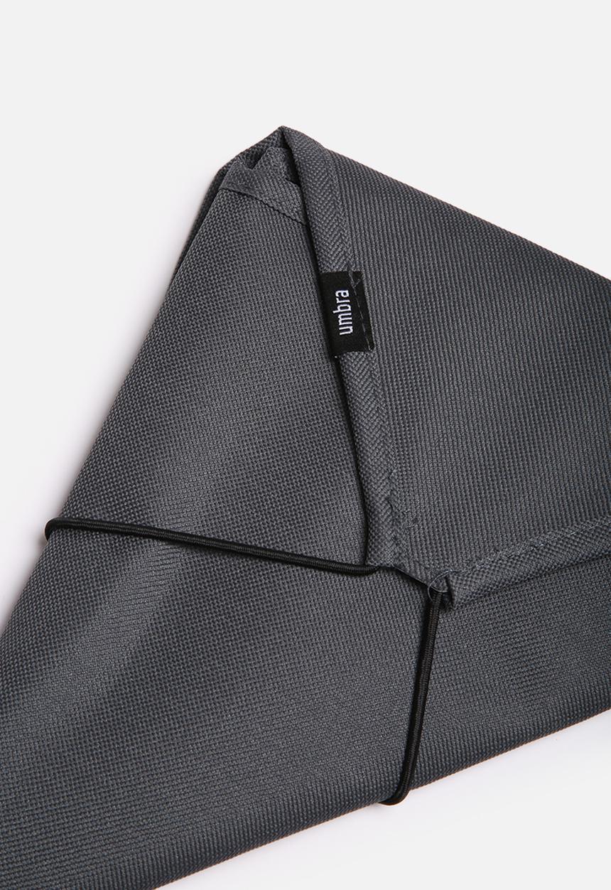 Umbra - Tangram travel organiser