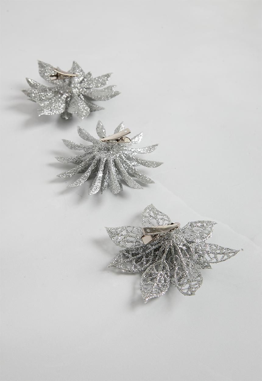 H&S - Flower Glitter Clip - silver