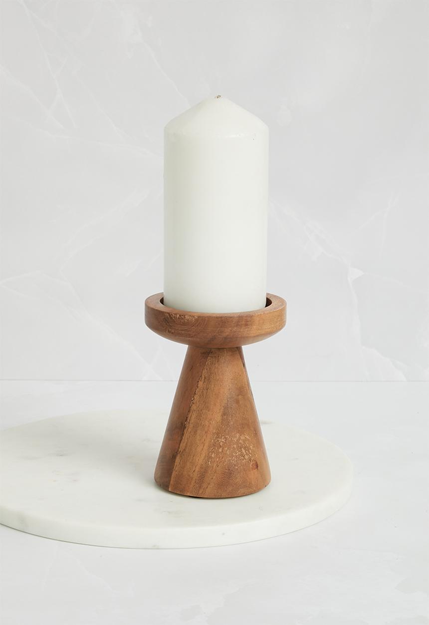 H&S - Acacia wood pillar candle holder - brown