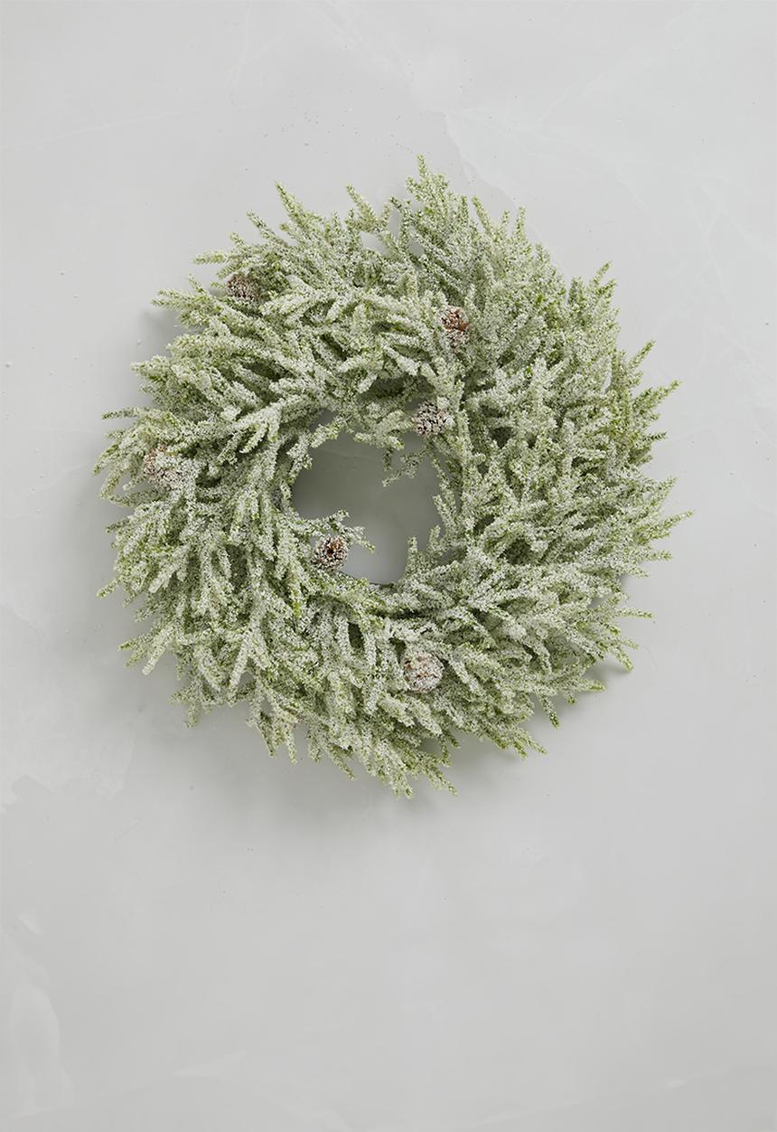 H&S - Pine wreath - light green with snow finish