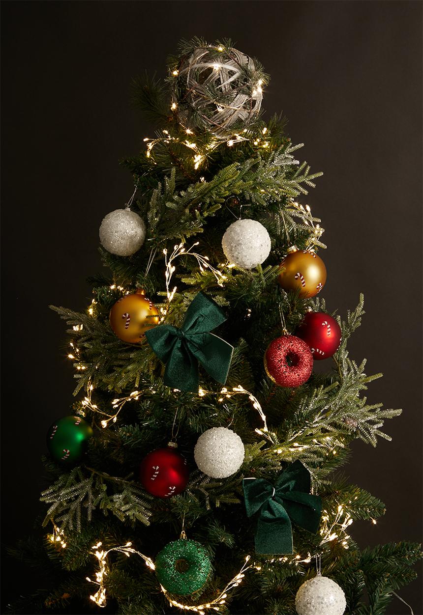 H&S - Medium Woodland Christmas tree  - evergreen