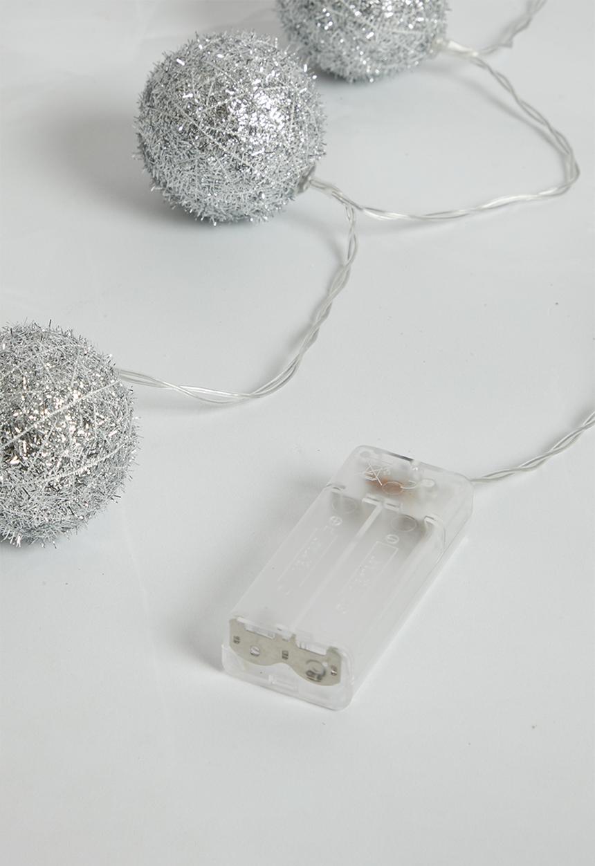 H&S - Festive LED light chain - silver