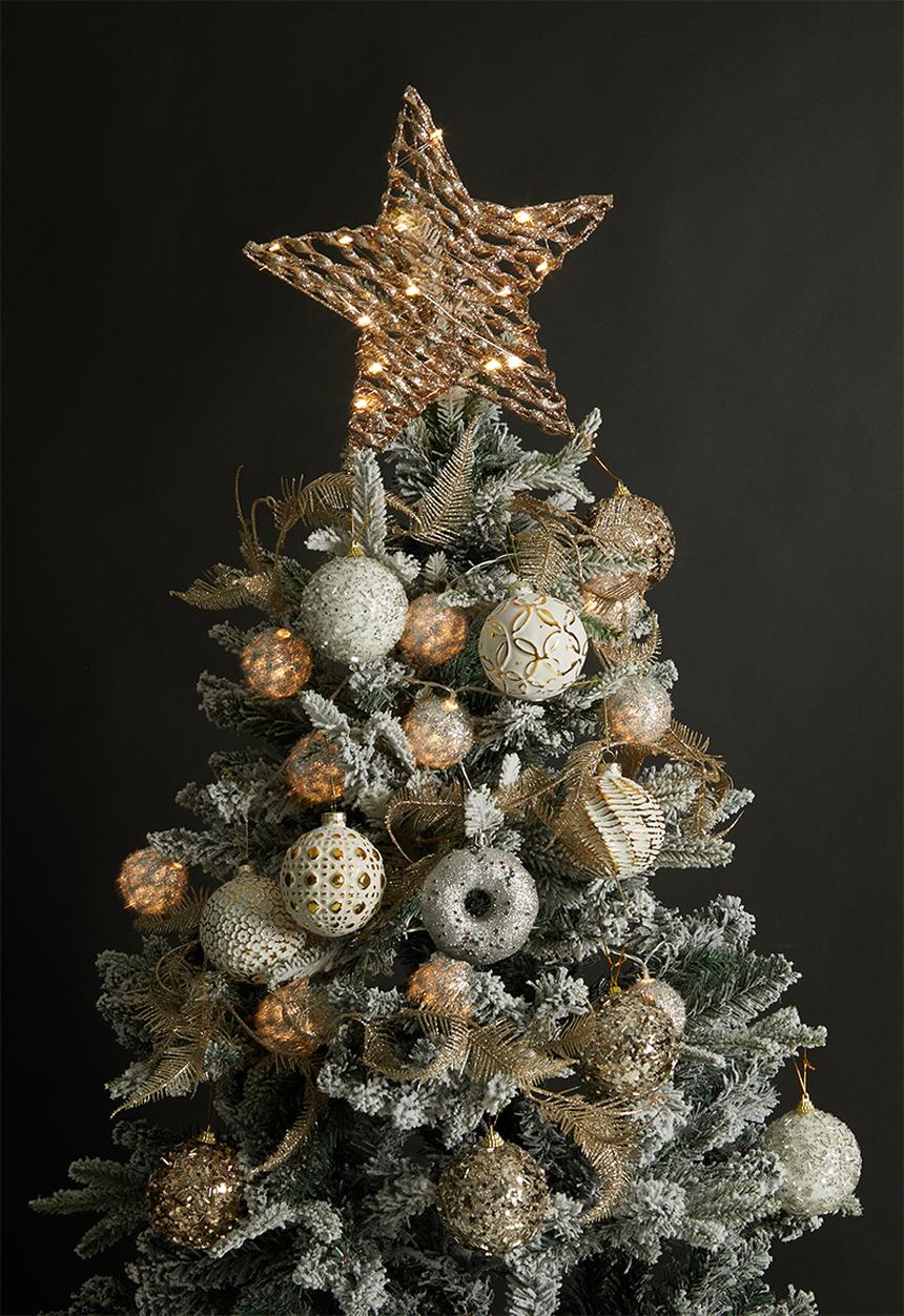 H&S - Snowy woodland Christmas tree - green