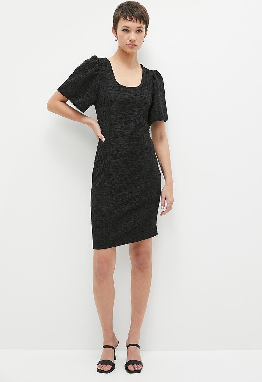 Me&B - Crinkle knit dress - black