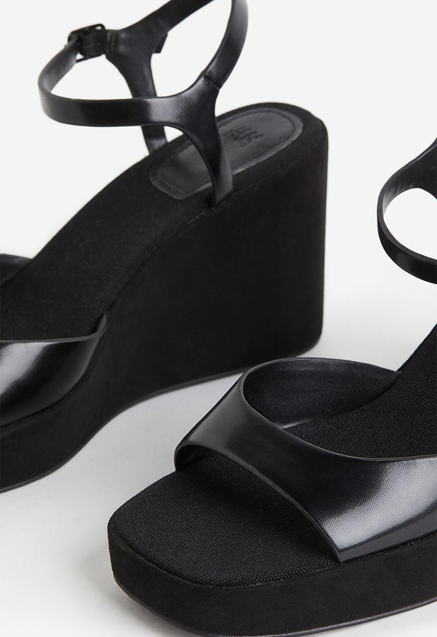 H&M - Wedge-heeled sandals - black