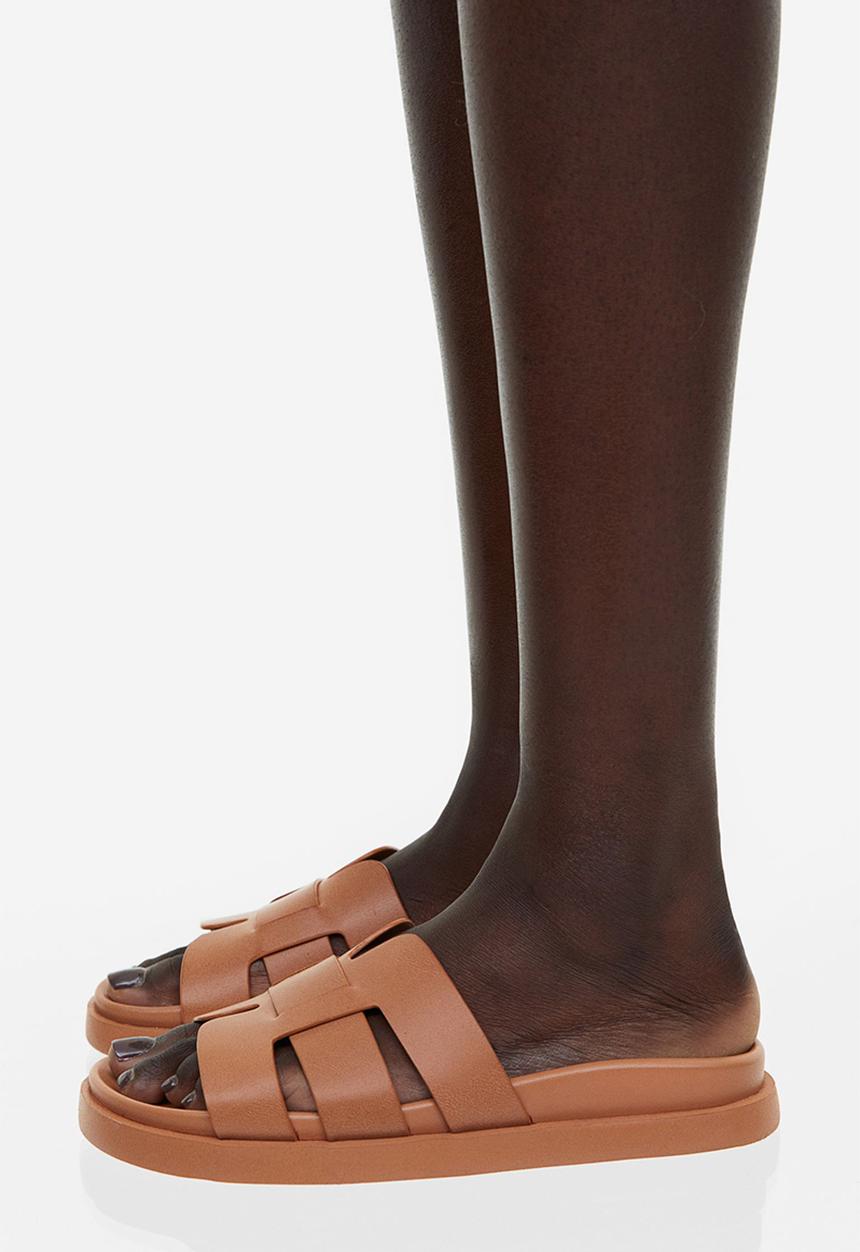 H&M - Slides - dark beige