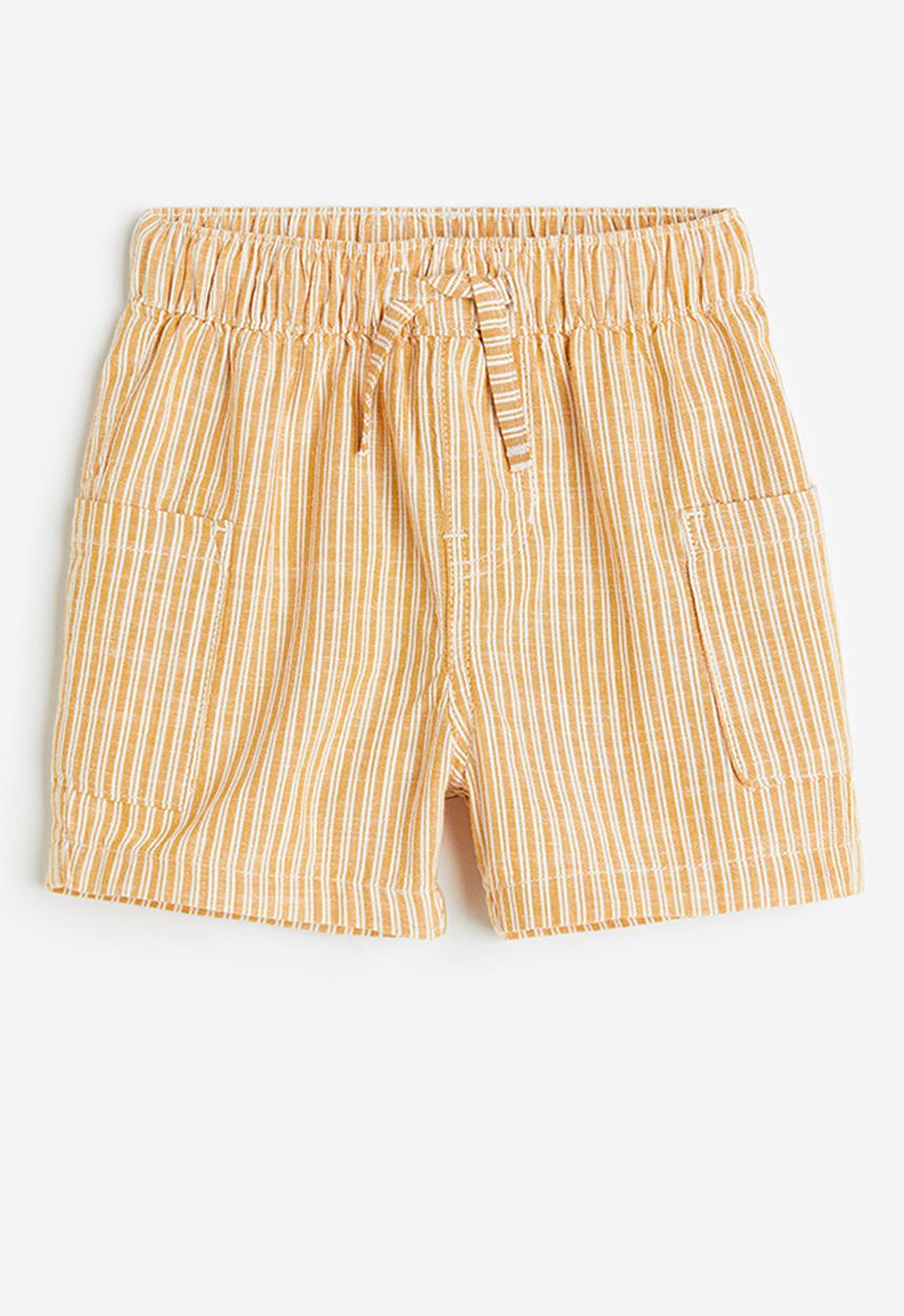 H&M - Patch-pocket shorts - yellow striped