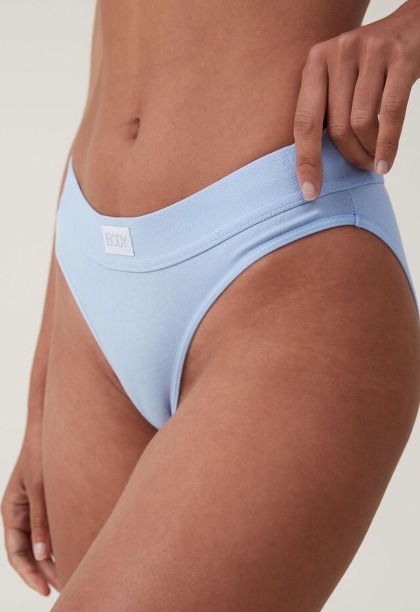 Cotton On - Organic cotton bikini brief - clear sky