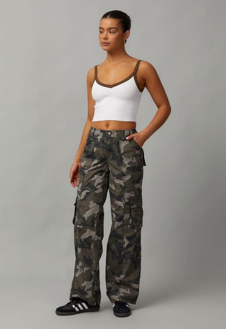 Factorie - The everyday cargo pant - camo