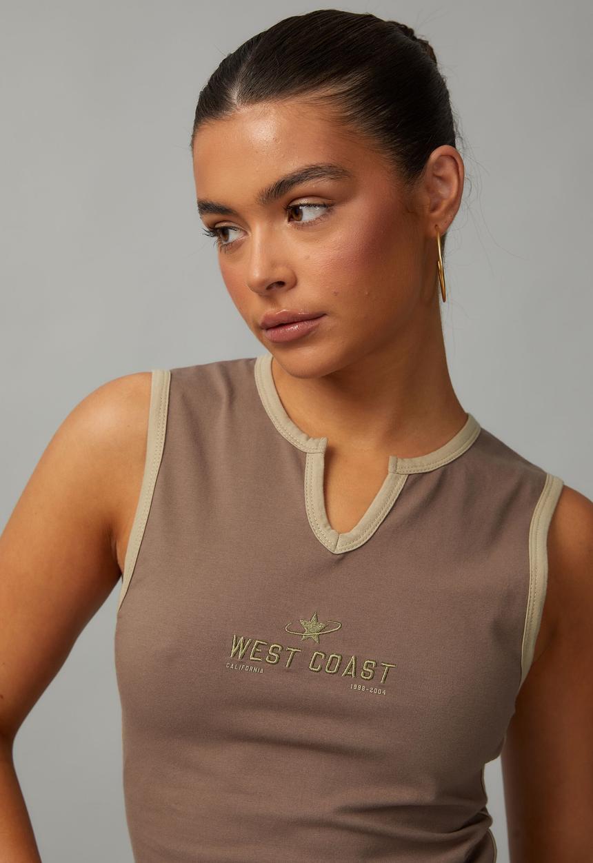 Factorie - Graphic Notch Front Tank  - Mocha/West Coast