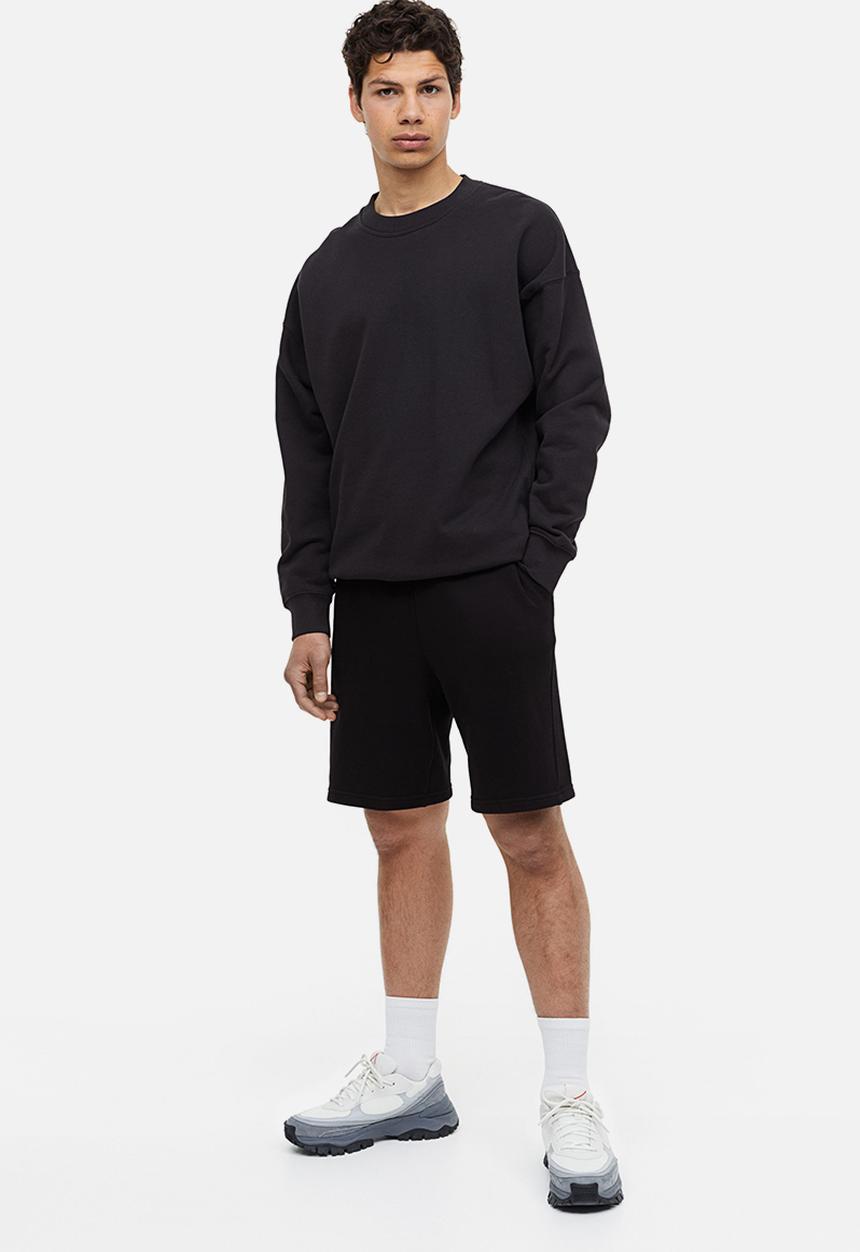 H&M - Regular fit sweatshorts - black