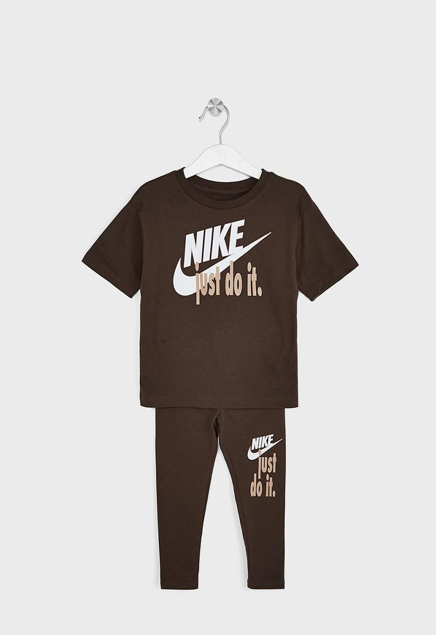 Nike - Nike boxy tee and leggings set - baroque brown