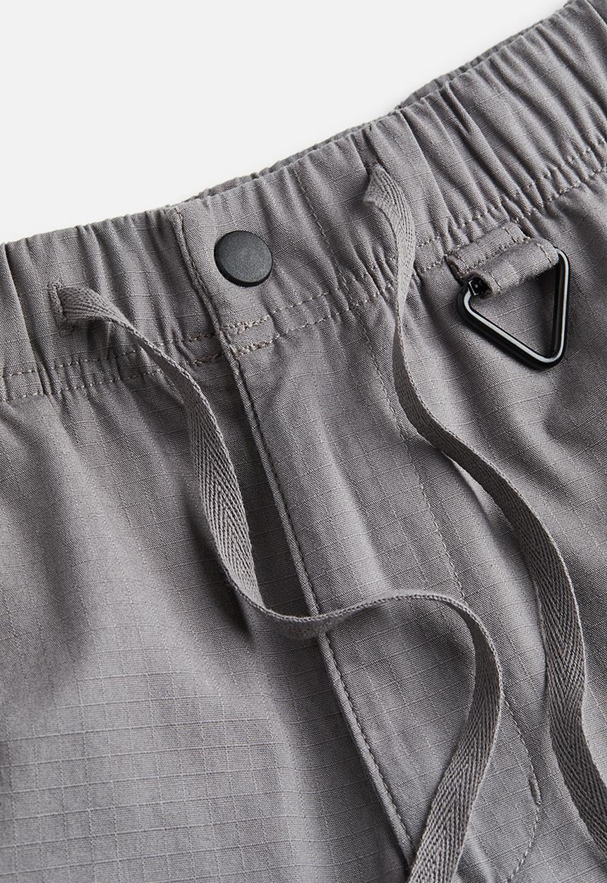 H&M - Relaxed fit ripstop cargo shorts - grey