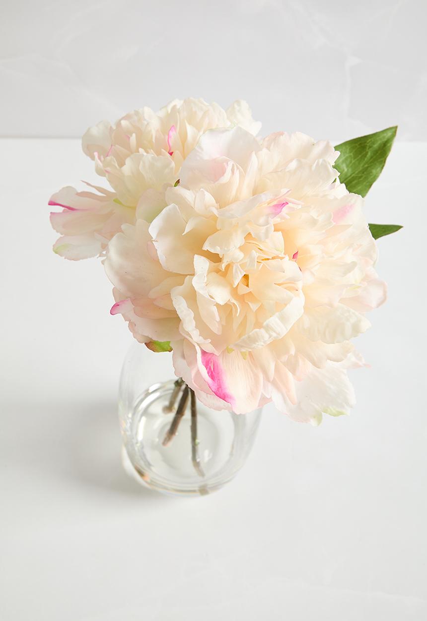 Silk By Design - Peony in bud vase - white