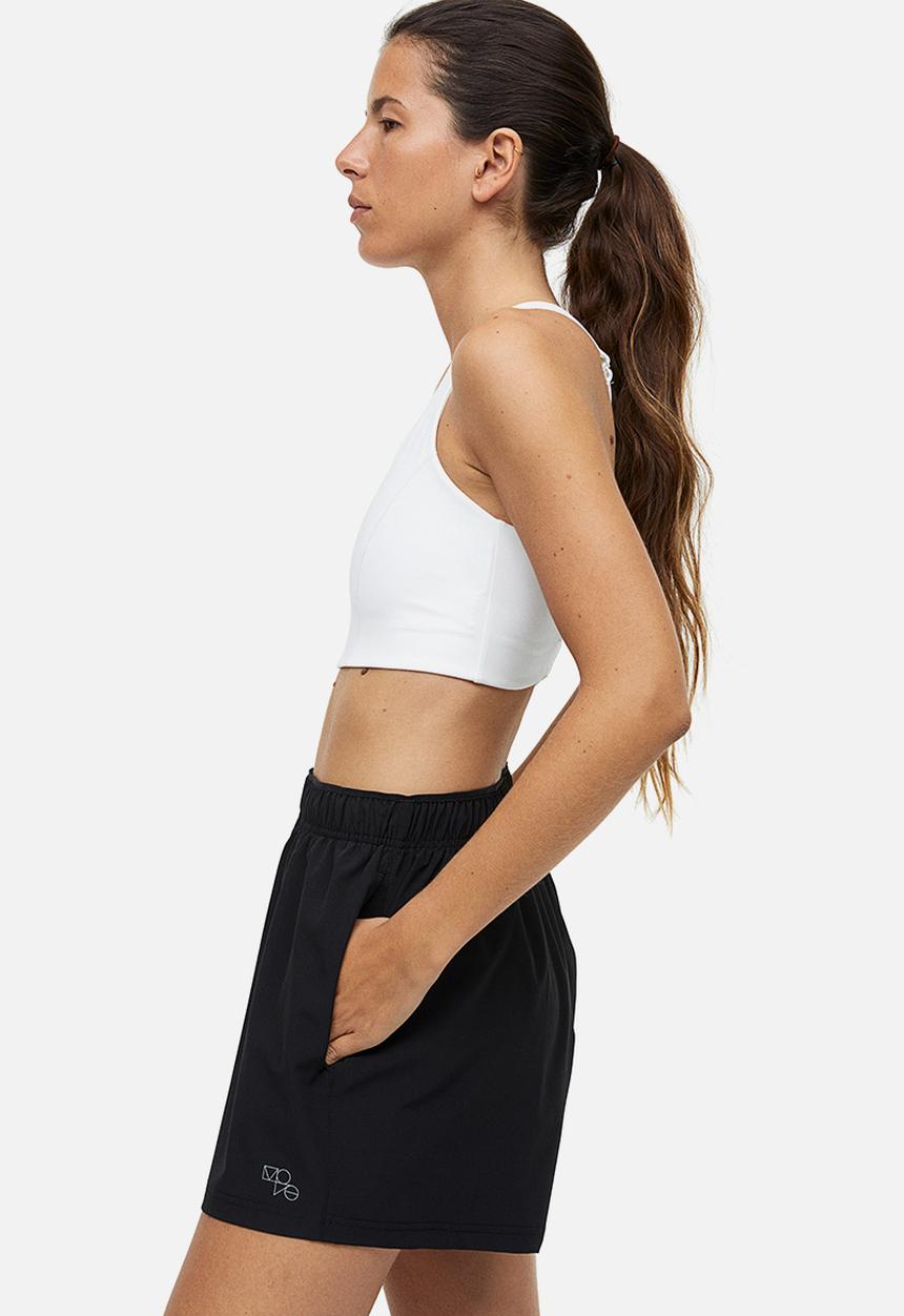 H&M - Drymove™ sports shorts - black