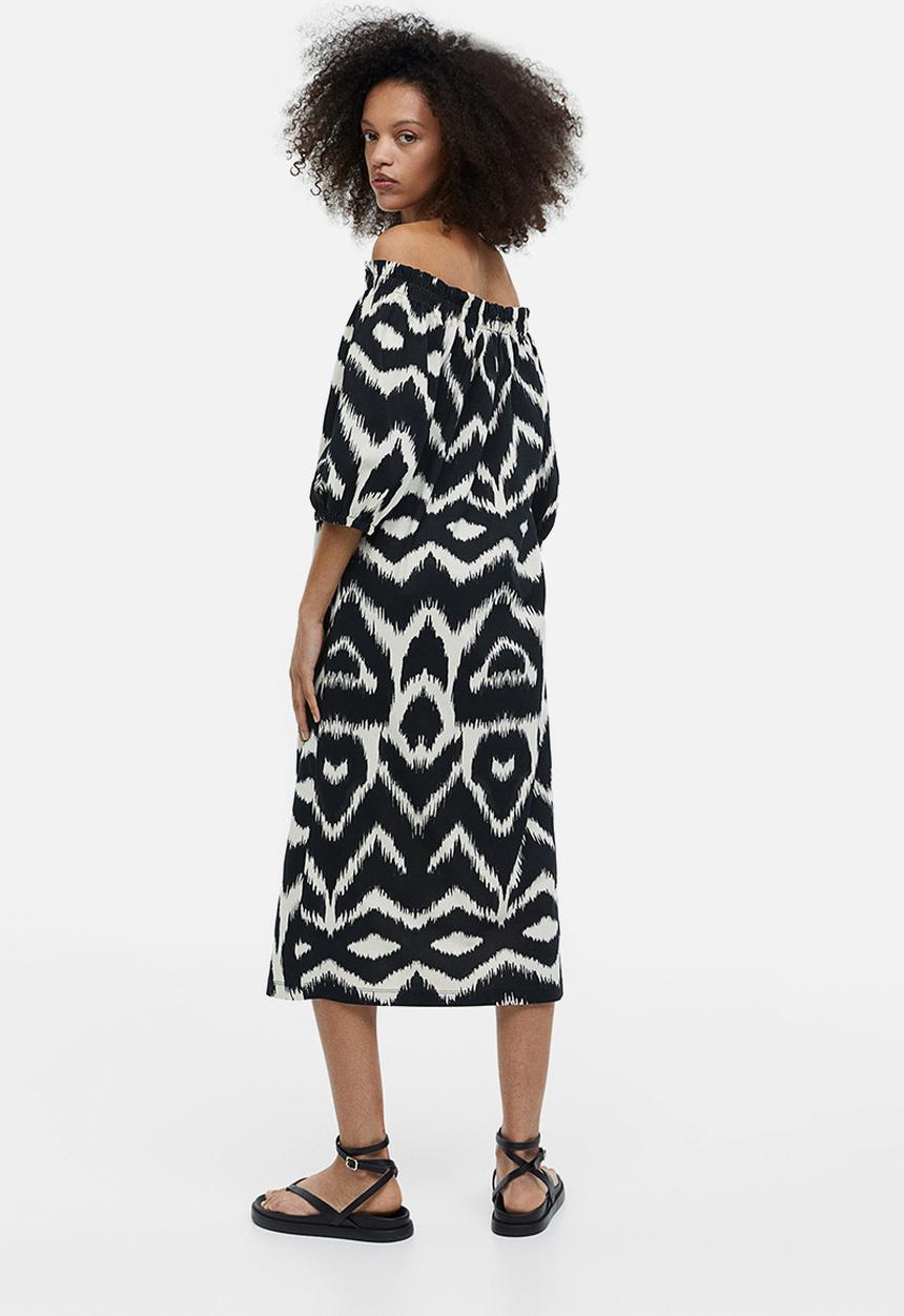 H&M - Off-the-shoulder dress - black patterned