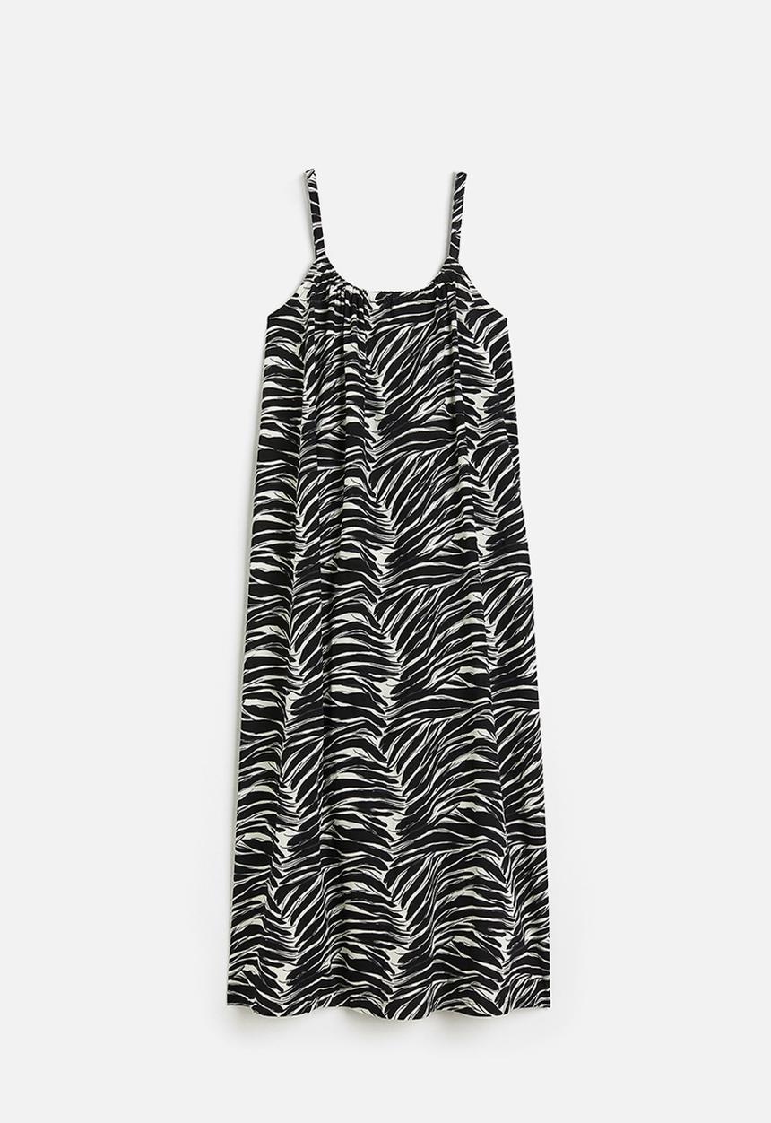 H&M - Oversized jersey dress - black patterned