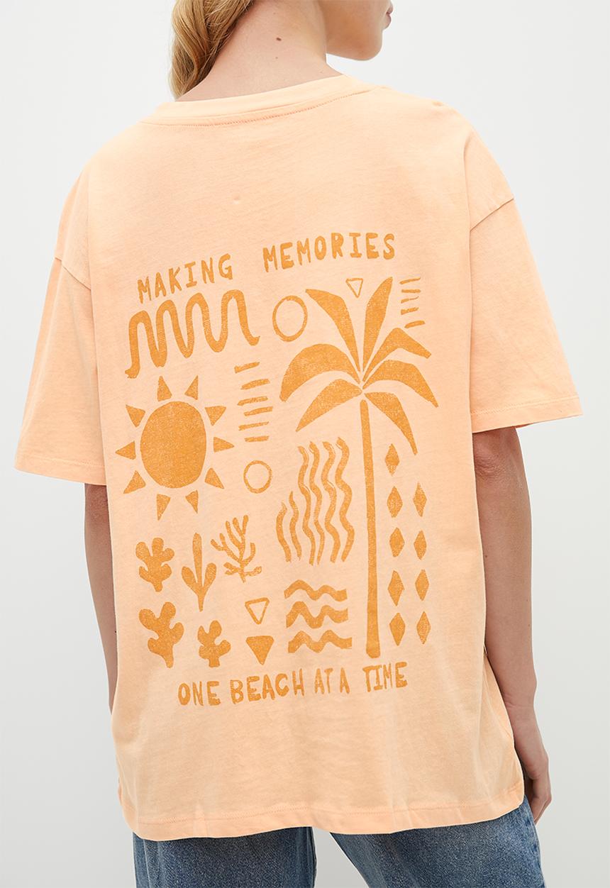 Cotton On - The Oversized Graphic Tee - Making Memories/Soft Peach