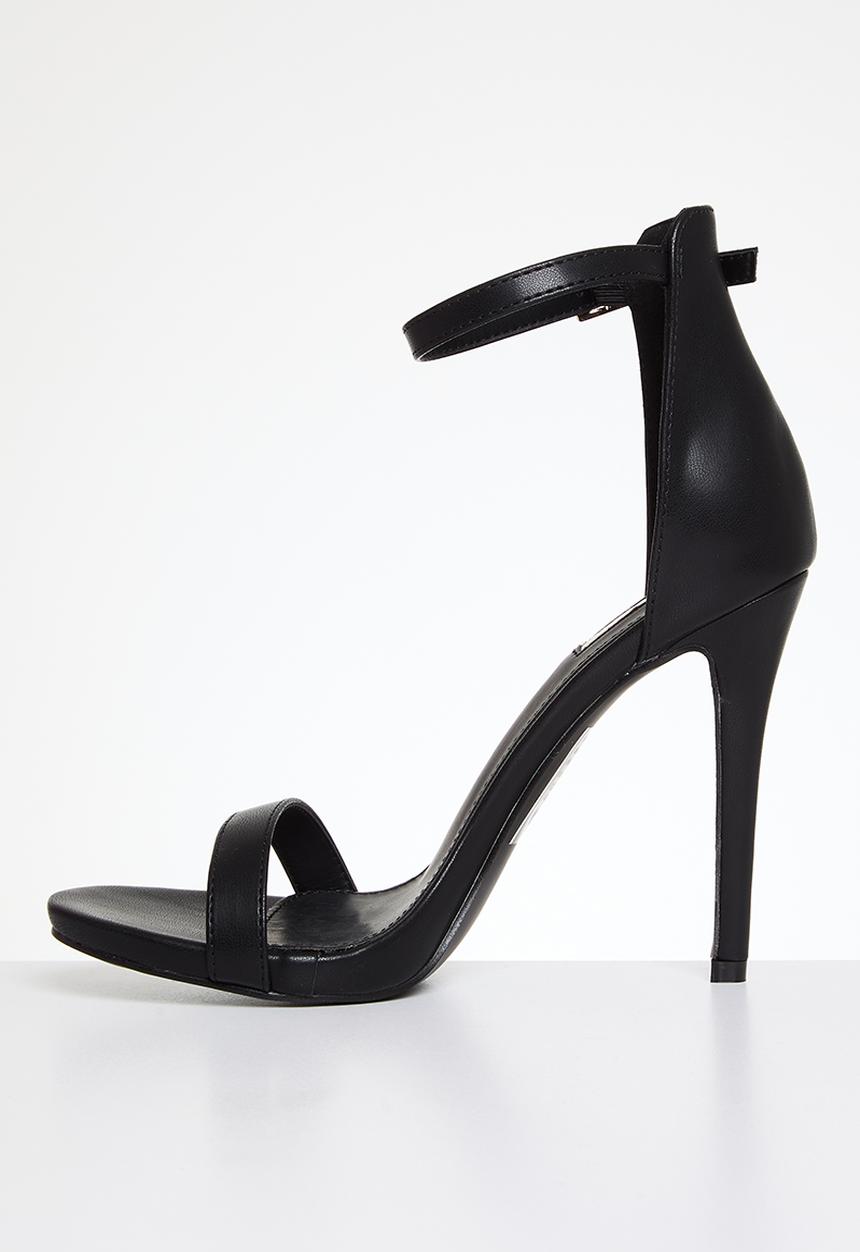 Plum - Barely there sandal - black