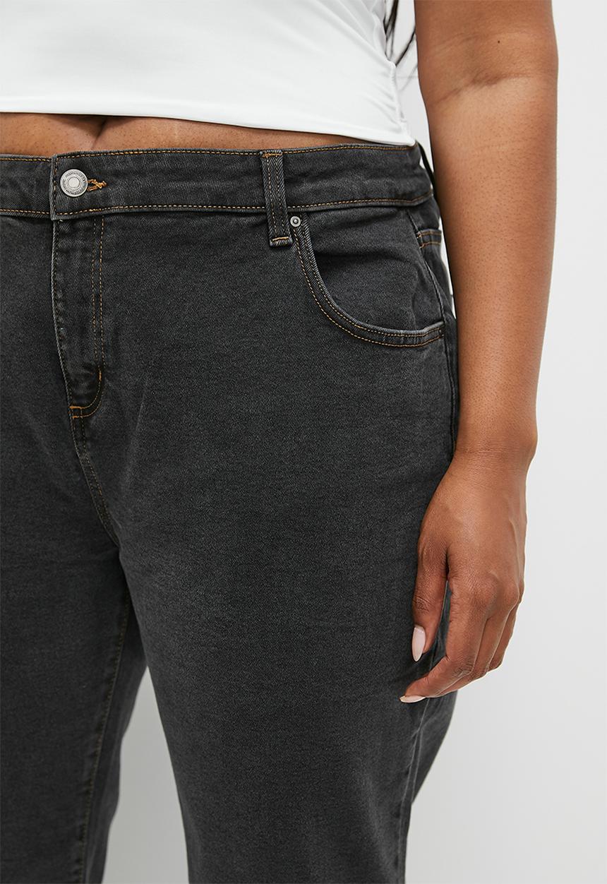 Cotton On - Plus Stretch Bootleg Flare Jean - Smokey Black