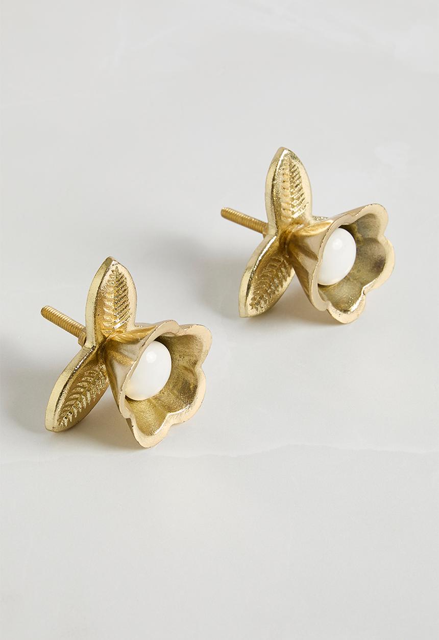 Sixth Floor - Ditsy Floral knob set of 2 white & gold