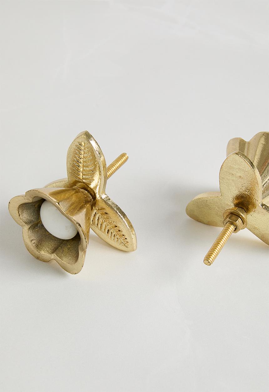 Sixth Floor - Ditsy Floral knob set of 2 white & gold
