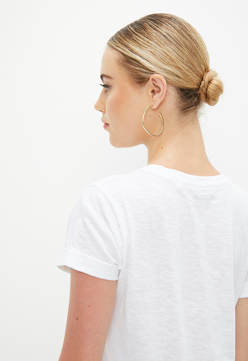 GUESS - Short sleeve cn college tee - pure white