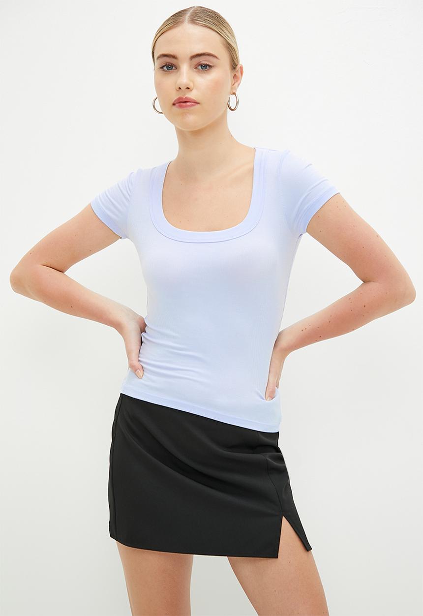 Cotton On - Staple Rib Scoop Neck Short Sleeve Top - Glacier
