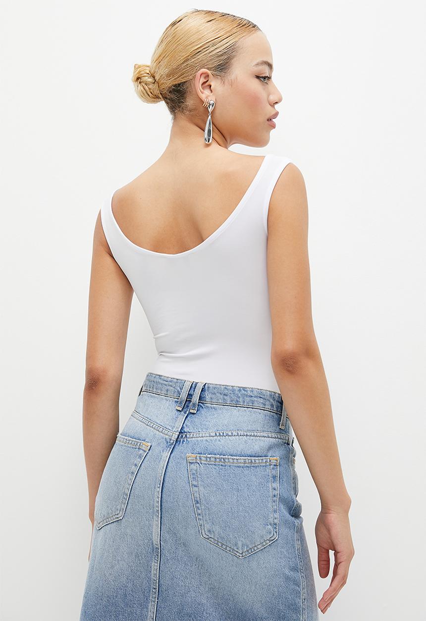 Superbalist - Off the shoulder V bodysuit - white