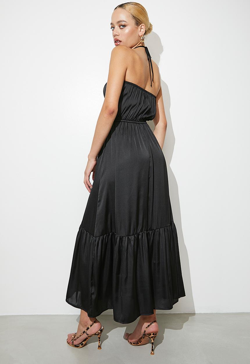 VELVET - Tiered vacation maxi - black