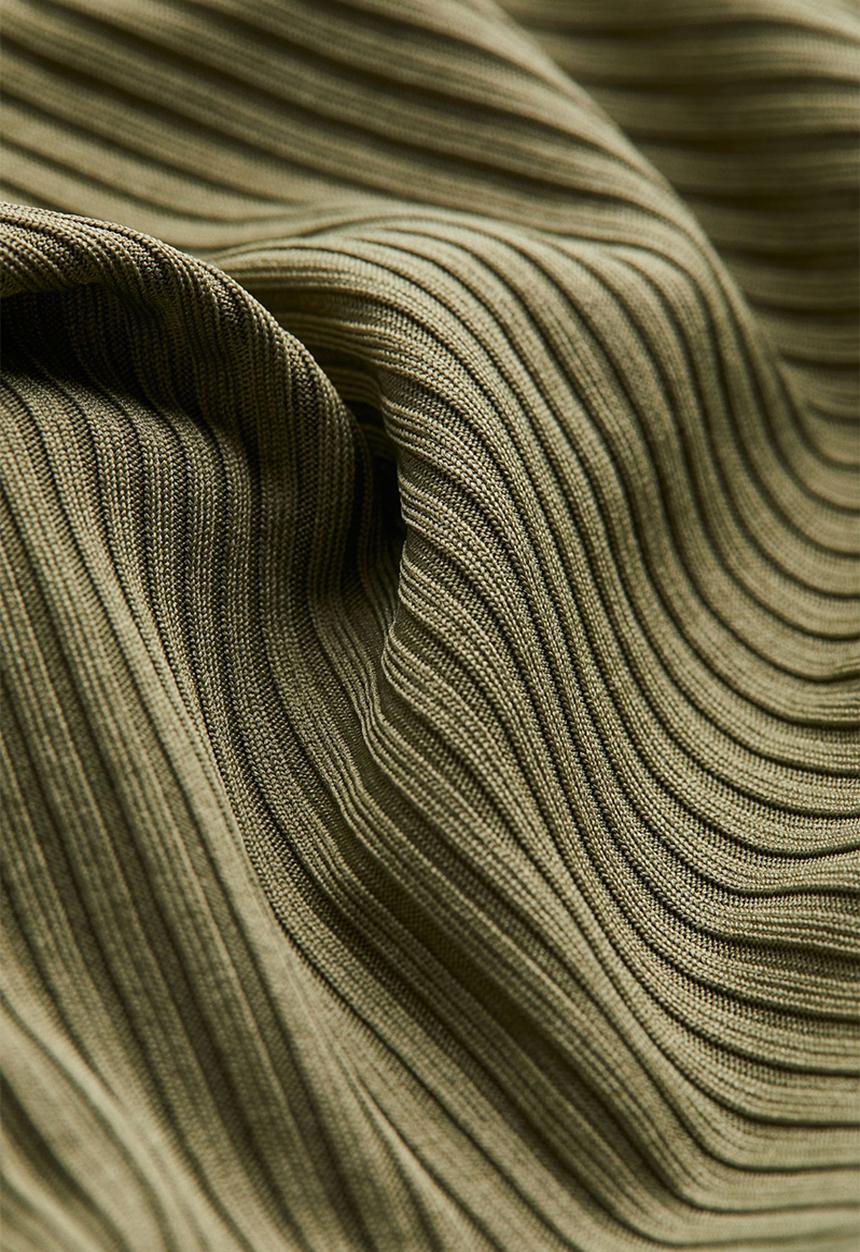 H&M - Ribbed trousers - green