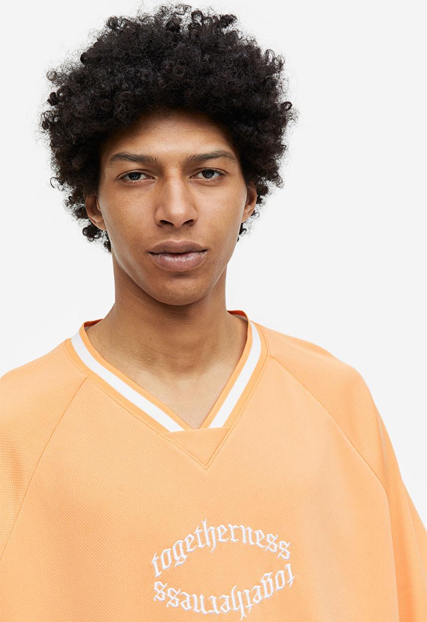 H&M - Oversized fit printed mesh t-shirt - pale orange togetherness