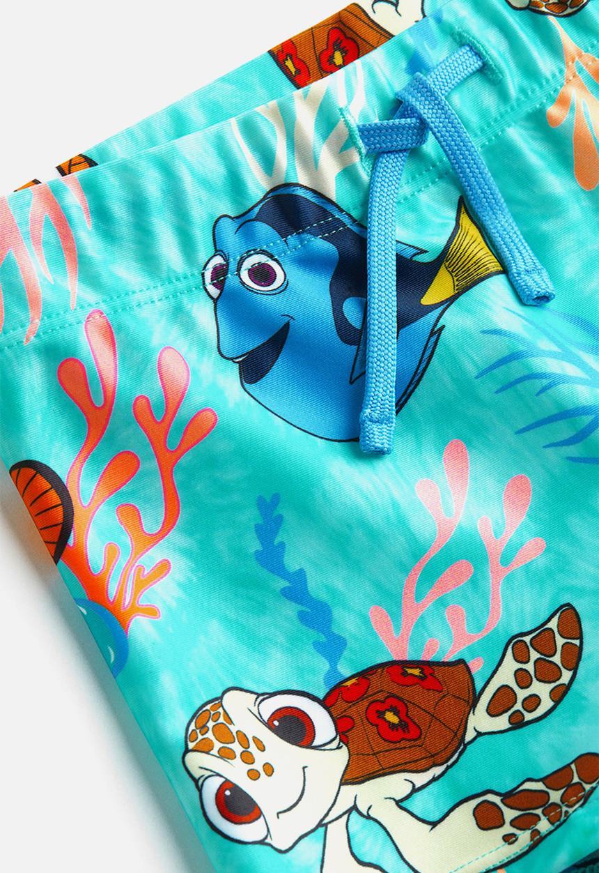 H&M - Printed swimming trunks - turquoise finding nemo