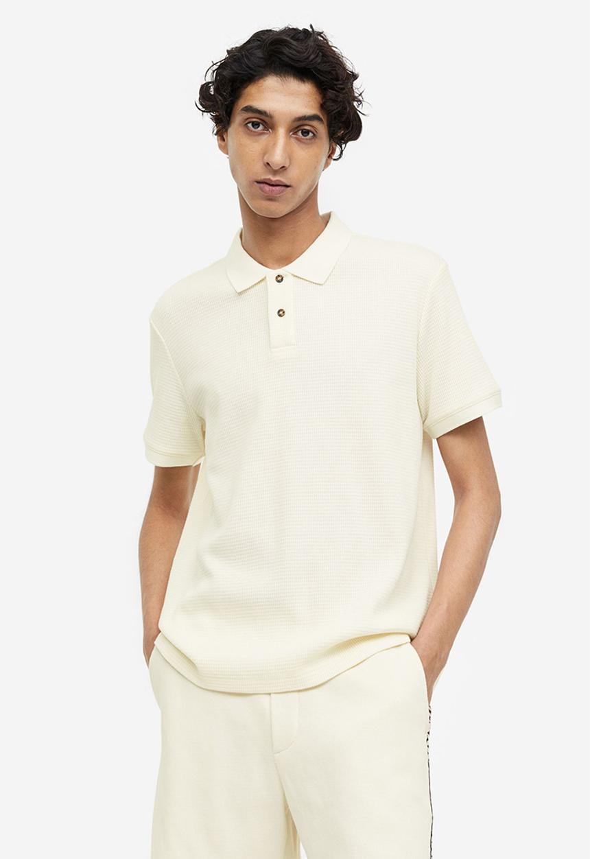 H&M - Slim fit waffled polo shirt - cream