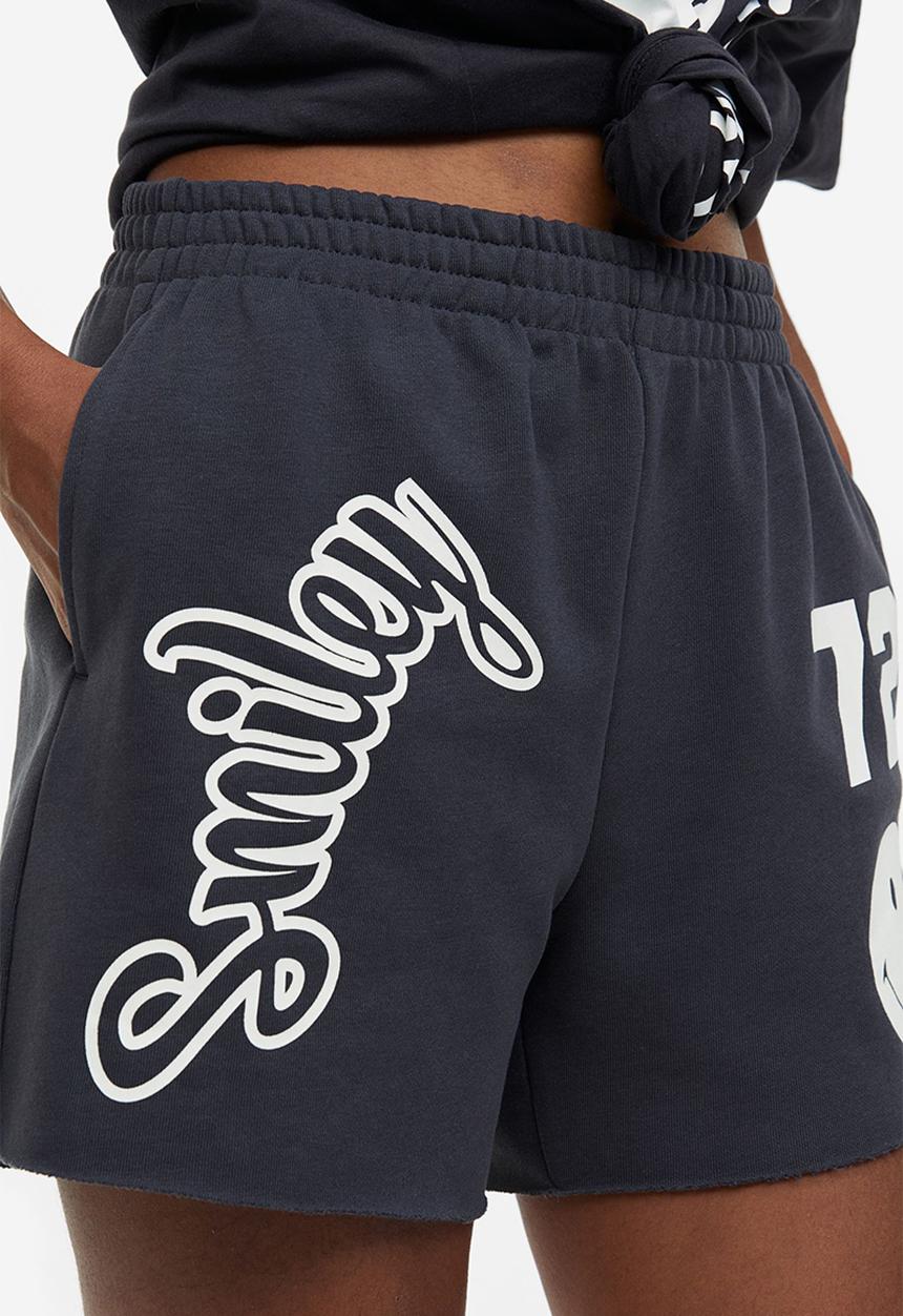 H&M - Printed sweat shorts - grey