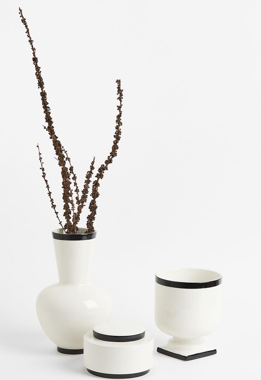 H&M - Porcelain box - white