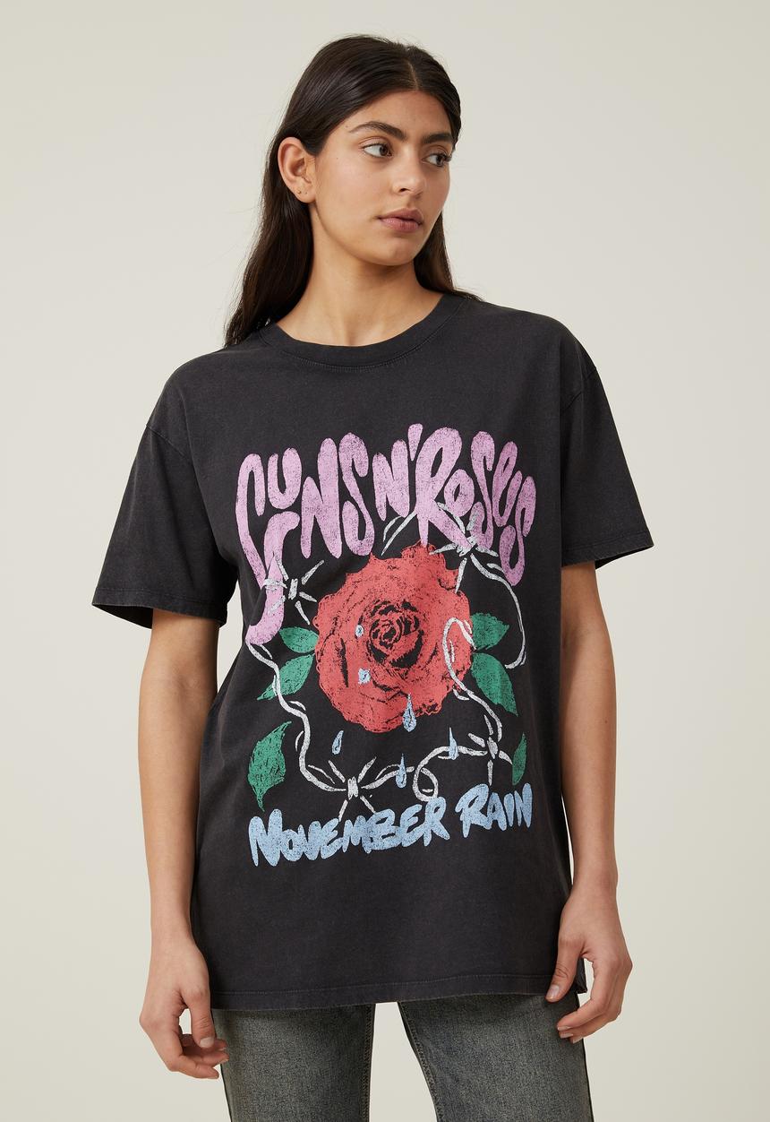 Cotton On - Plus Oversized Tee - Lcn Br Guns N Roses November Rain/Washed Black