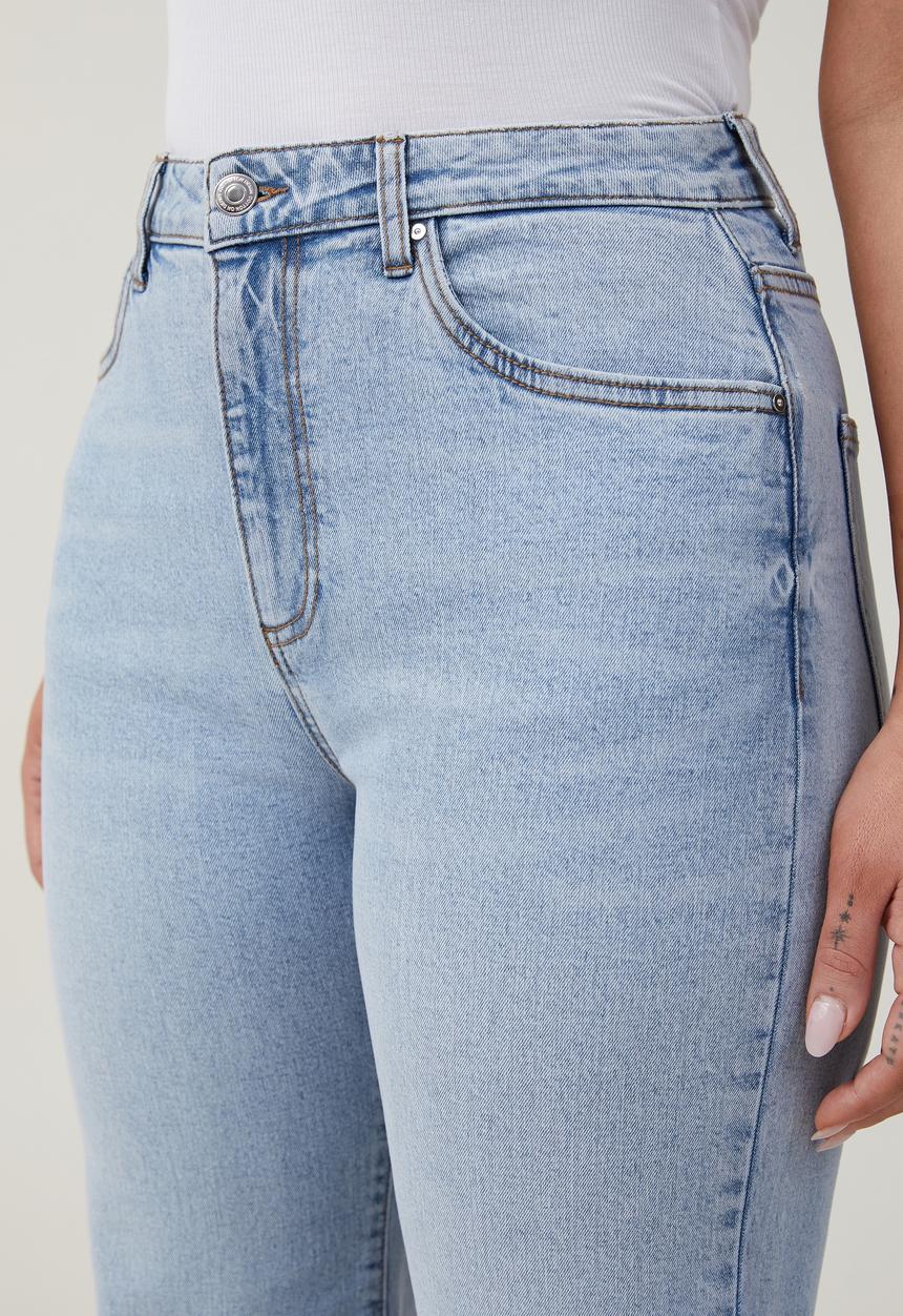 Cotton On - Plus Curvy Stretch Straight Jean - Bondi Blue