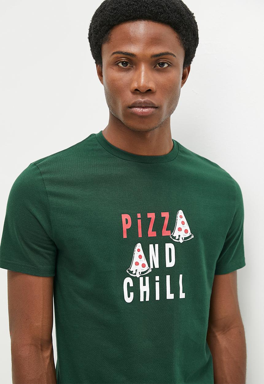 STYLE REPUBLIC - Holiday lounge tee - green