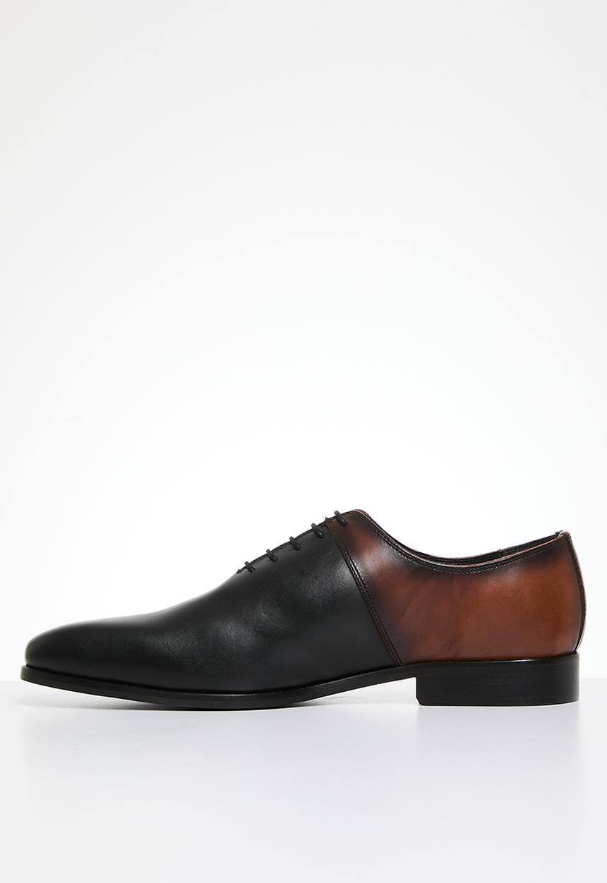 Roberto Morino - Mauritzio 16 - black 