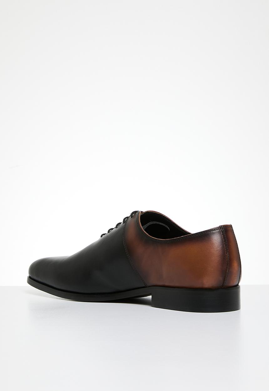 Roberto Morino - Mauritzio 16 - black 