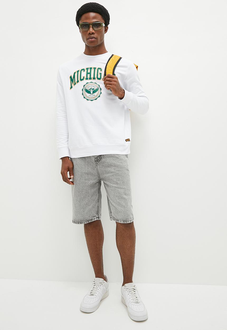 STYLE REPUBLIC - Michigan Crew neck graphic sweater - White