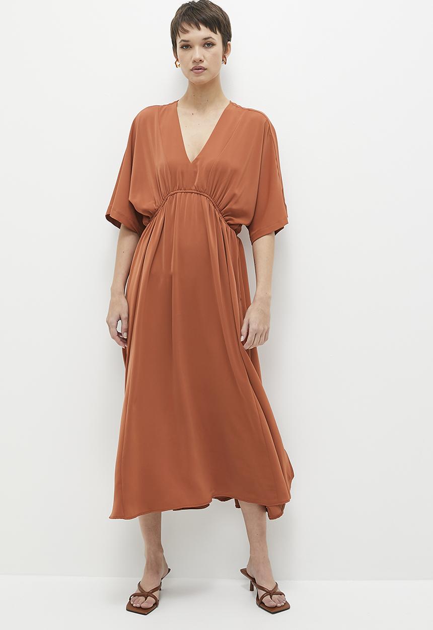 Me&B - Joy kaftan dress - tobacco