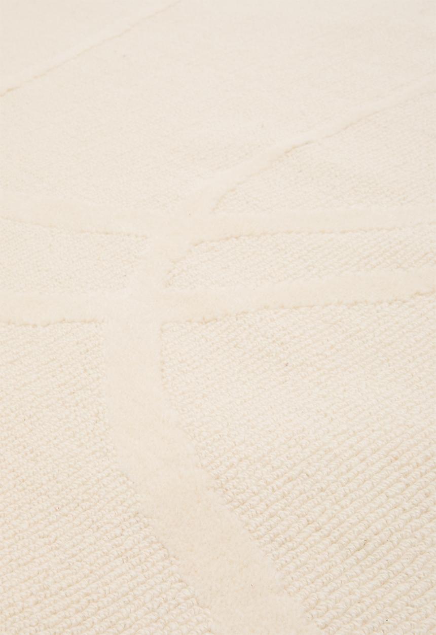 SF Collection - Camilla high/low cut pile wool rug - white