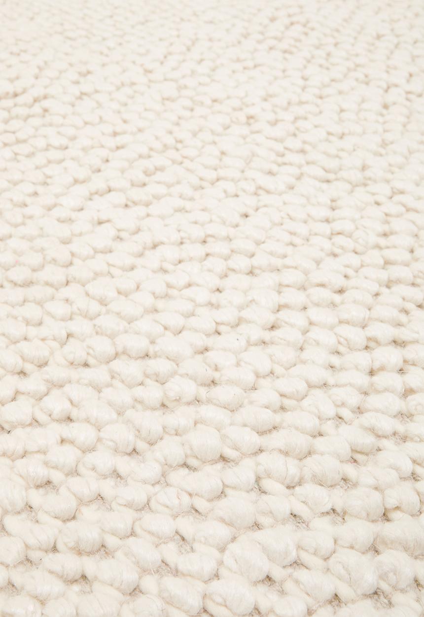 SF Collection - Wool bobble rug - cream