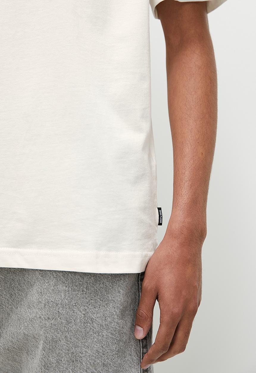 Only & Sons - Onsoscar rlx mountain short sleeve tee - cloud dancer