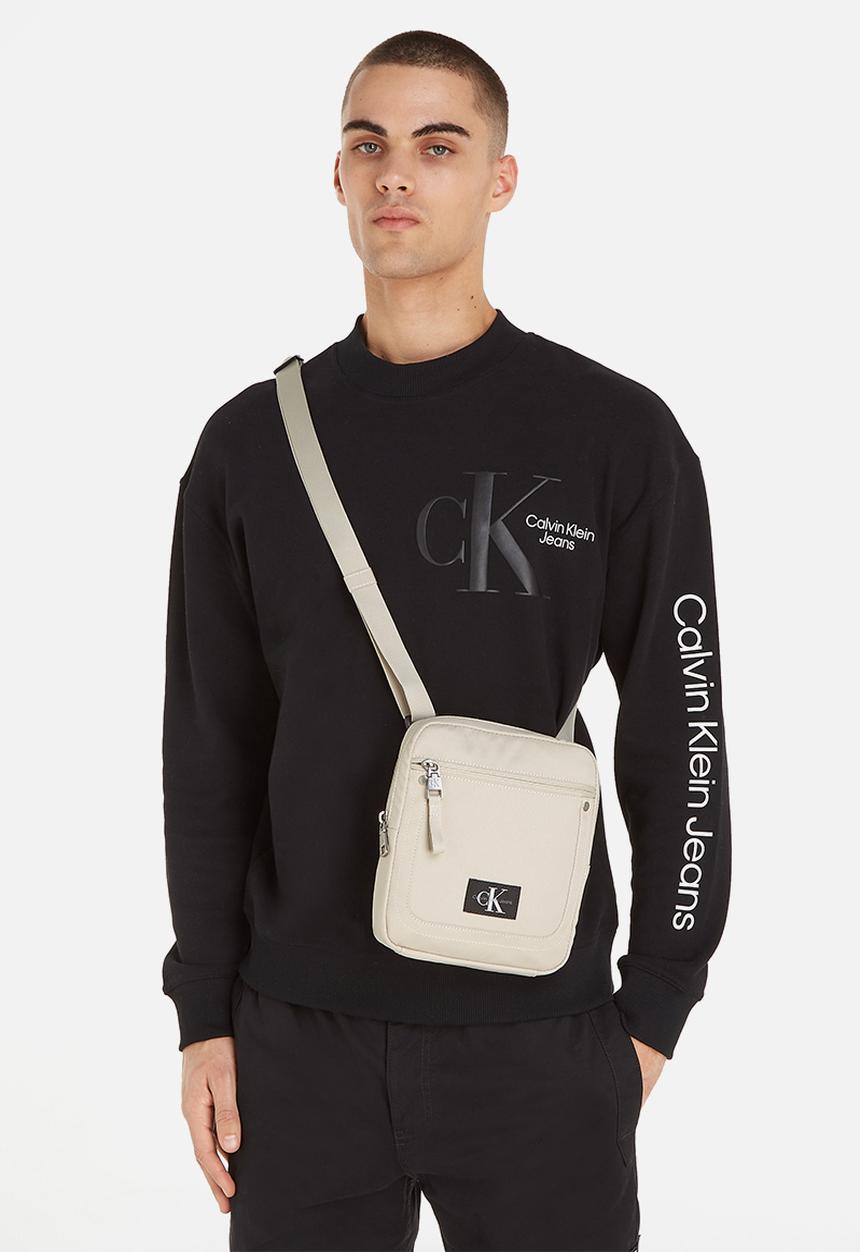 Calvin Klein - Sport essentials reporter18 w - classic beige